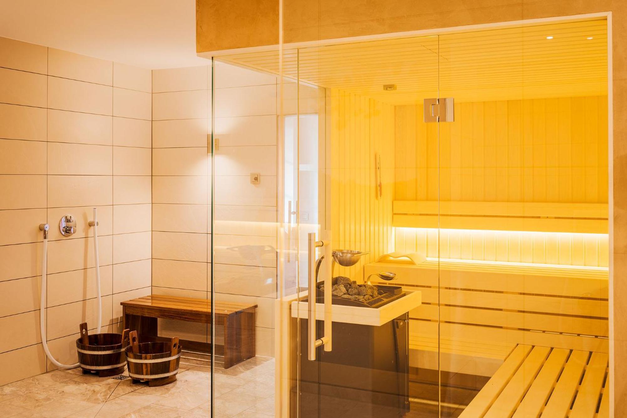 Hotel Reindahls Wilkendorf Ngoại thất bức ảnh