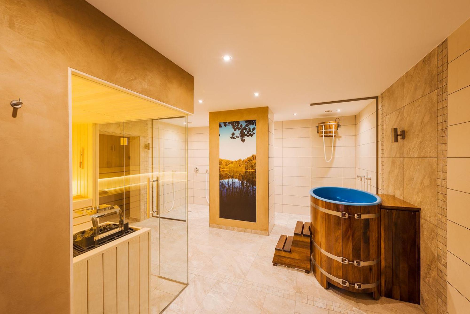 Hotel Reindahls Wilkendorf Ngoại thất bức ảnh