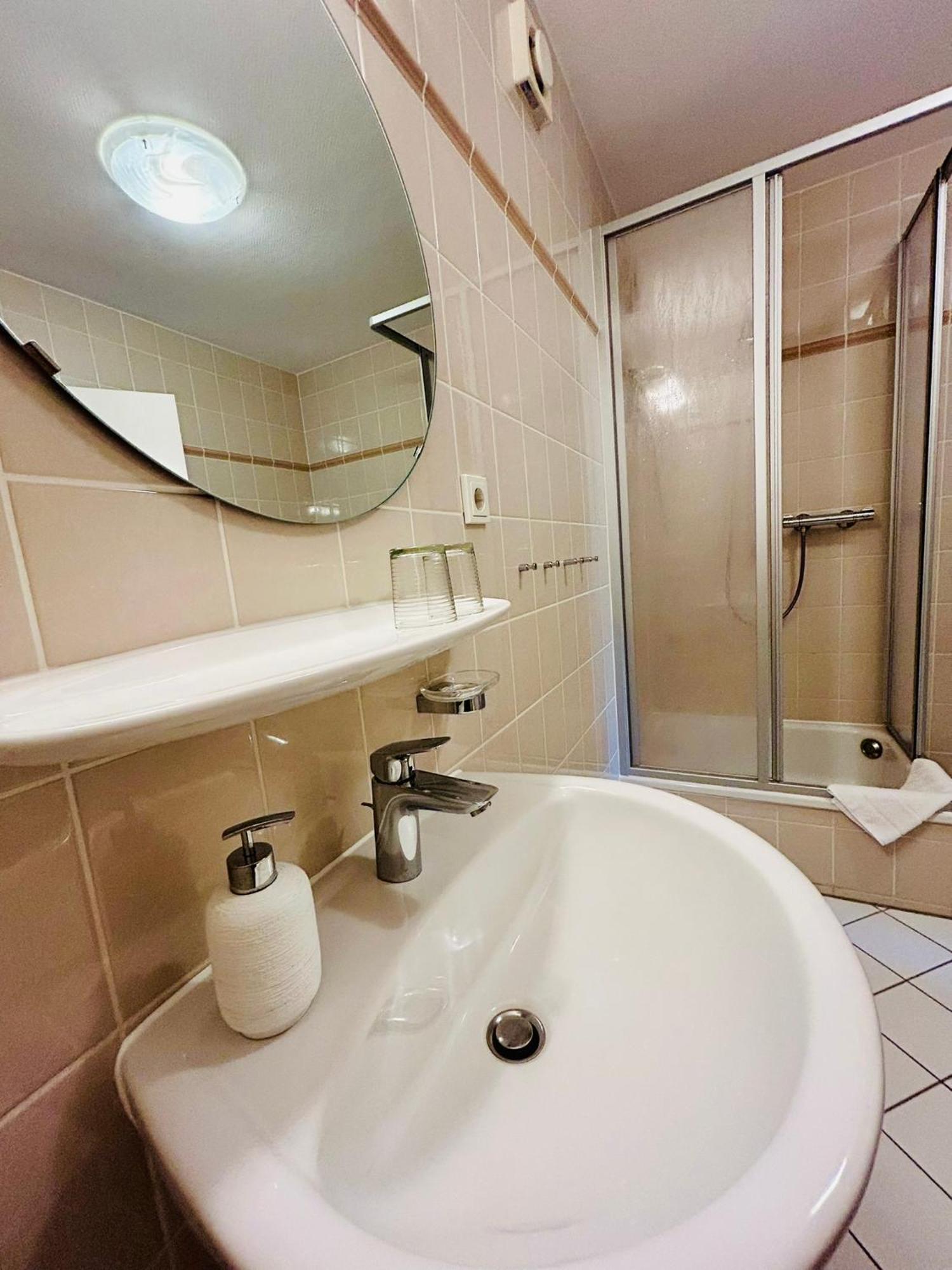 Hotel Reindahls Wilkendorf Phòng bức ảnh